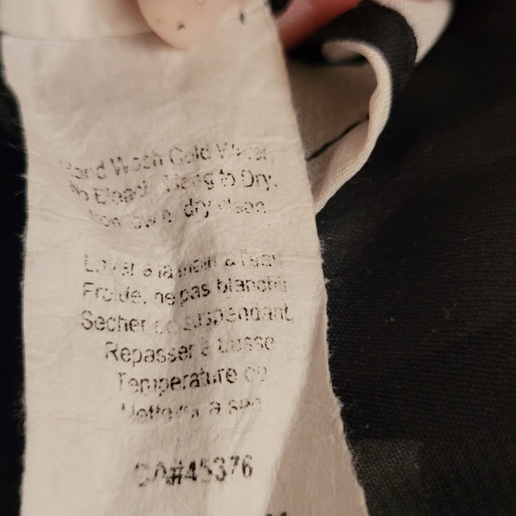 3/$25 Suzy Shier sleeveless sheer blouse, junior size M - Picture 7 of 8